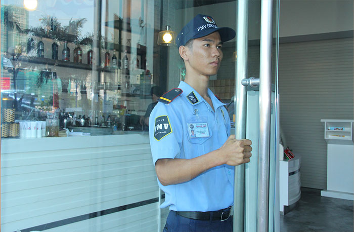Dịch vụ bảo vệ kiêm bán hàng tại Hà Nội
