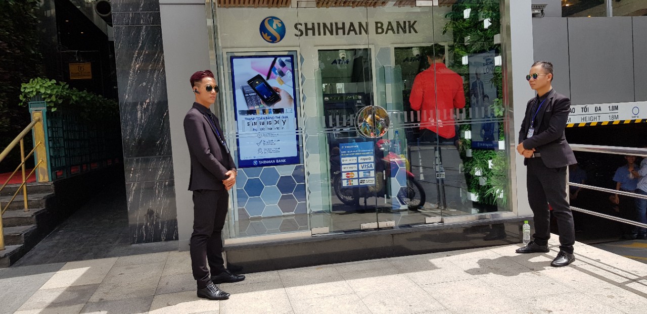 Bảo vệ ngân hàng chuyên nghiệp tại Hà Nội