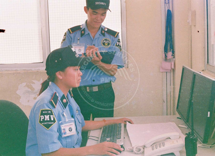 Bảo vệ công ty chuyên nghiệp tại Hà Nội