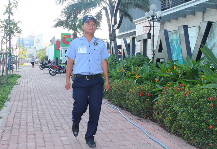 Bảo vệ chuyên nghiệp Khu thương mại tại Hà Nội 