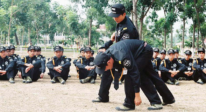 Công ty bảo vệ chuyên nghiệp tại Thái Nguyên - Nhân viên chăm sóc khách hàng - Đào tạo các nghiệp vụ cho bảo vệ